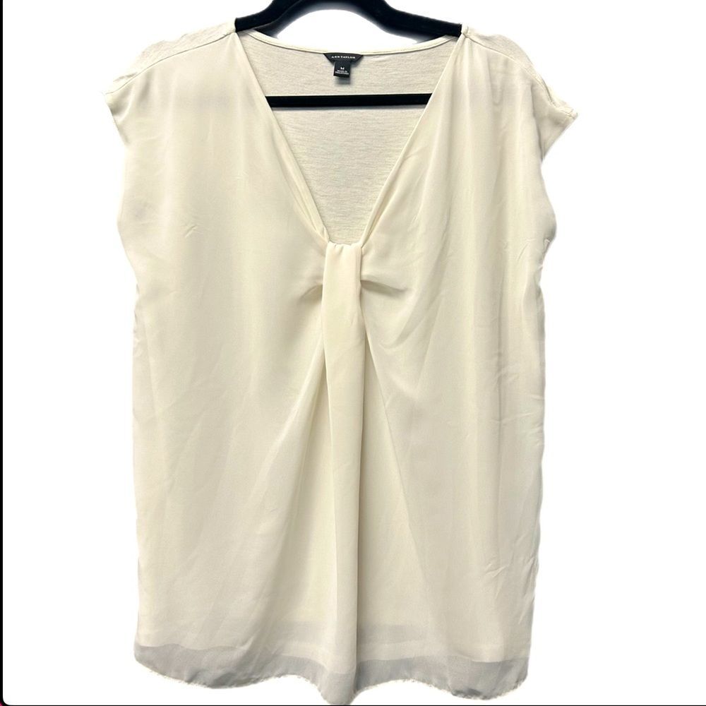 Ann Taylor Sleeveless White Top Size Medium